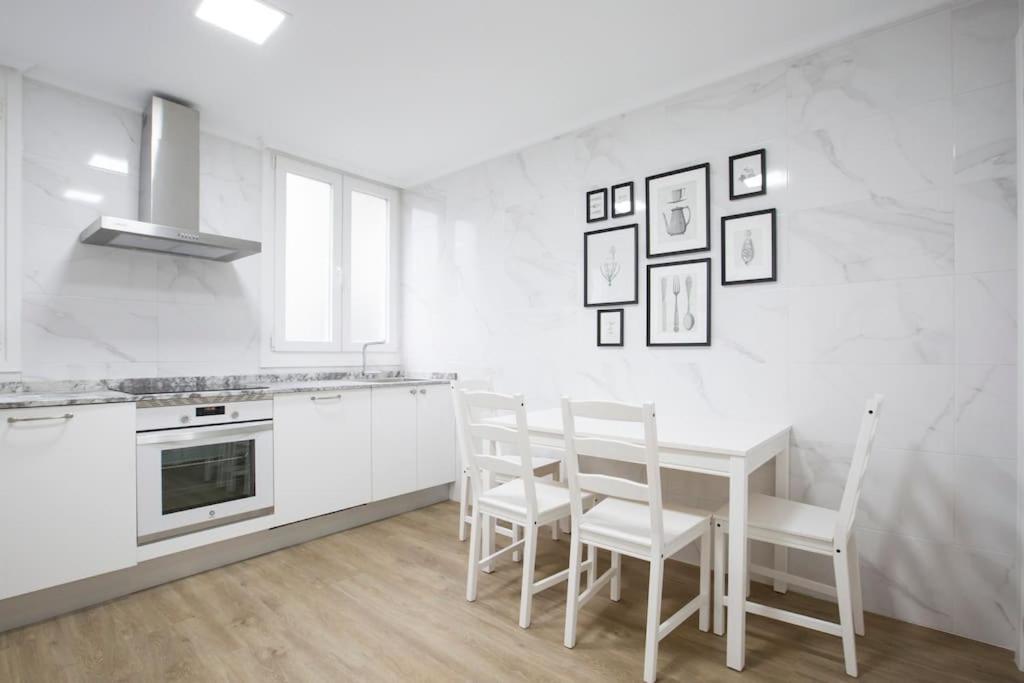 Alhondiga Flat By Next Stop Bilbao Exterior foto